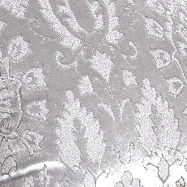 Trinity_Curtains_Silver_06_600x.jpg